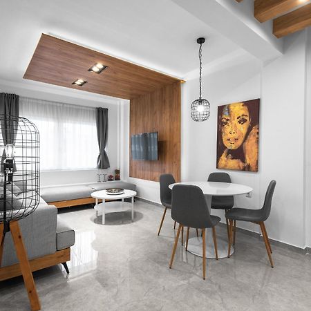 Wood N White, Nilie Hospitality Mgmt Apartman Szaloniki Kültér fotó