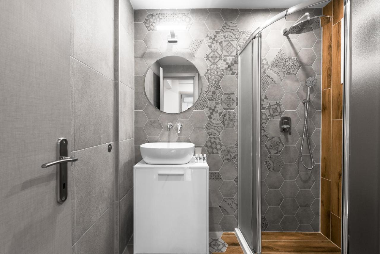 Wood N White, Nilie Hospitality Mgmt Apartman Szaloniki Kültér fotó